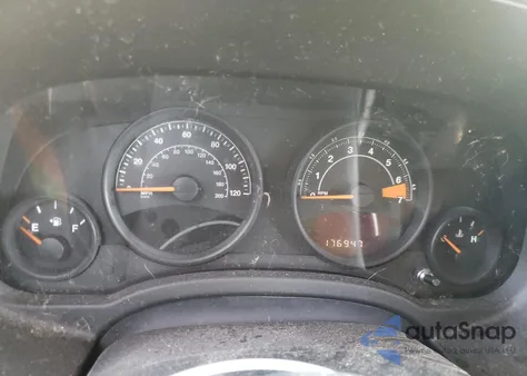 2014 Jeep Patriot Latitude z USA, uszkodzony, nr VIN 1C4NJRFBXED684085